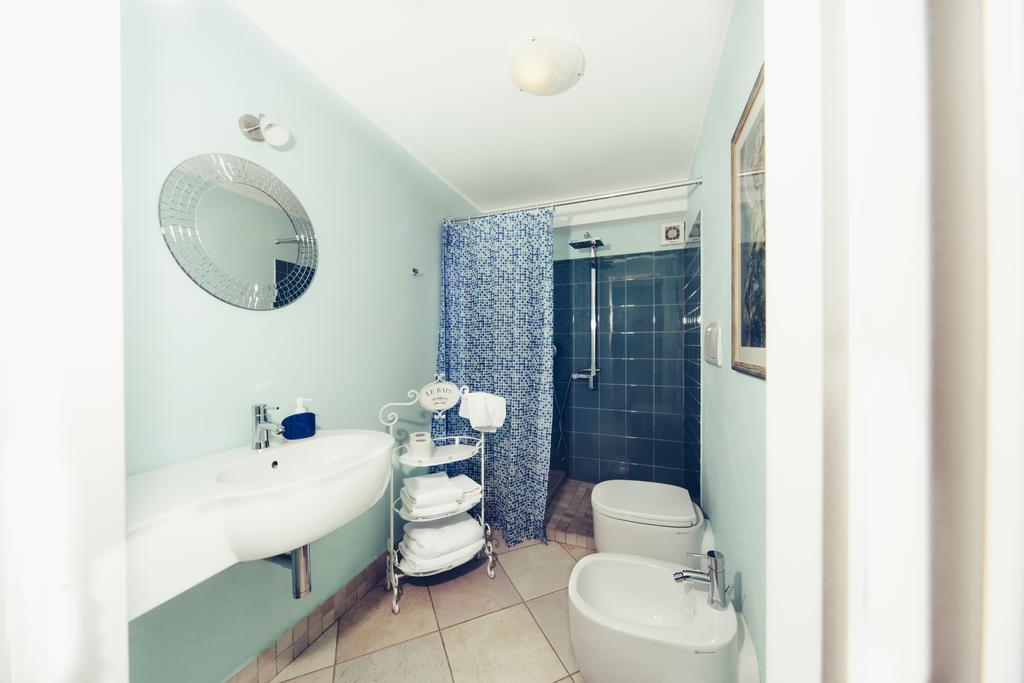Blu Bosa Bed & Breakfast Bilik gambar